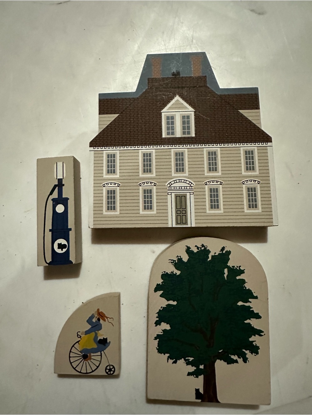 Vintage 1996 The Cat’s Meow Beaman Tavern, Oak Tree,